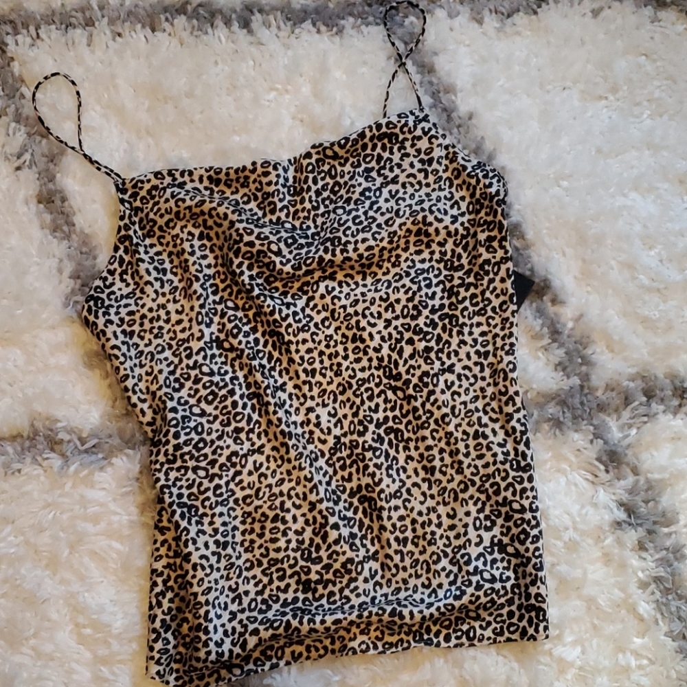 Silk like, leopard print top!